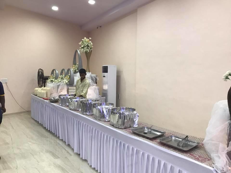 Royale Inn Вапі Екстер'єр фото